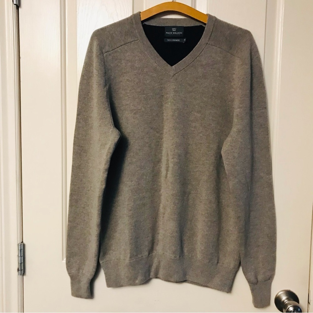 MACK WELDON Men’s Tech Cashmere V-Neck Sweater Heather Graphite Size Medium